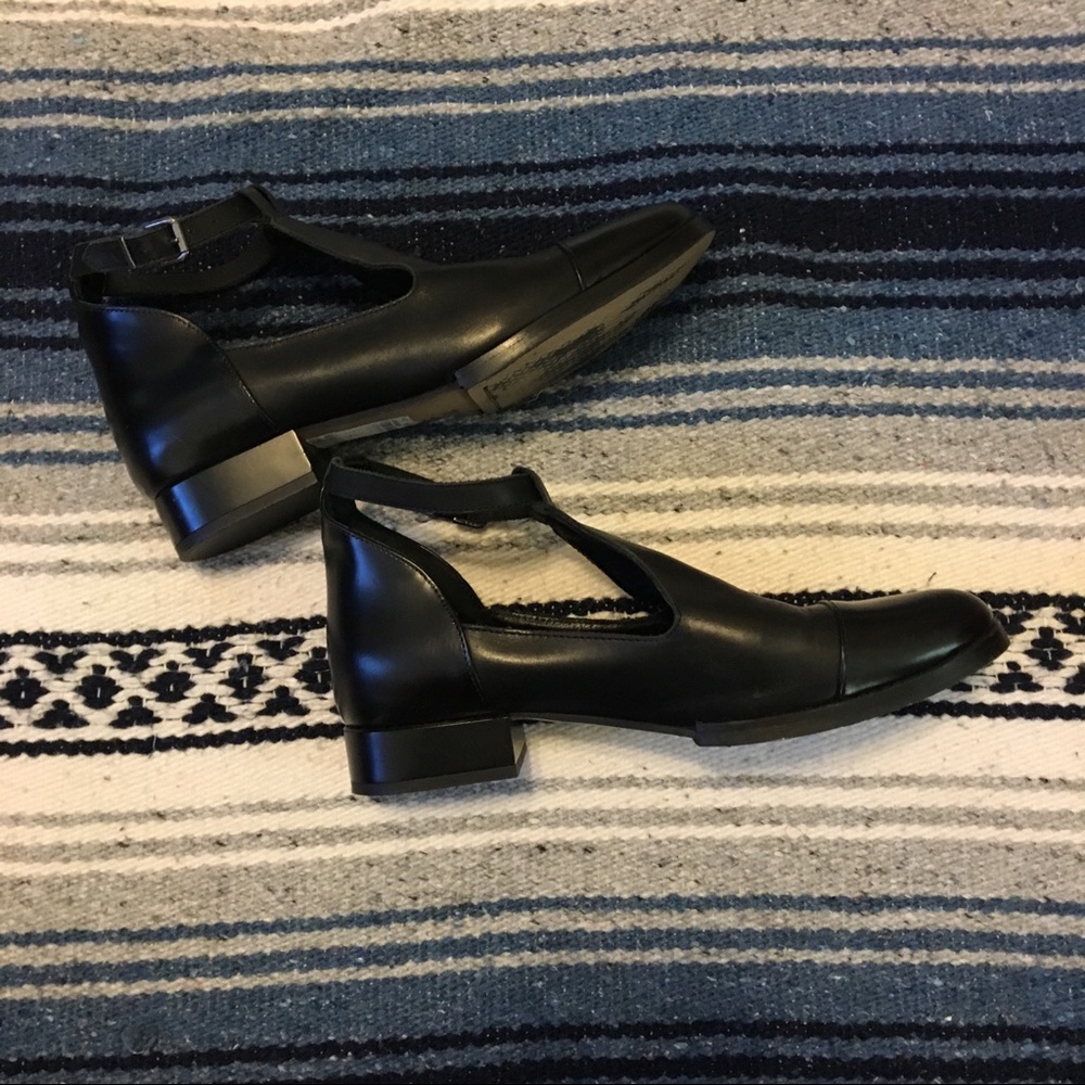 Topshop ‘Katz’ black shoe